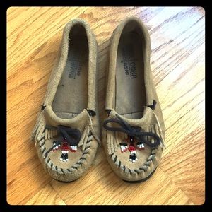 Minnetonka Moccasins 2